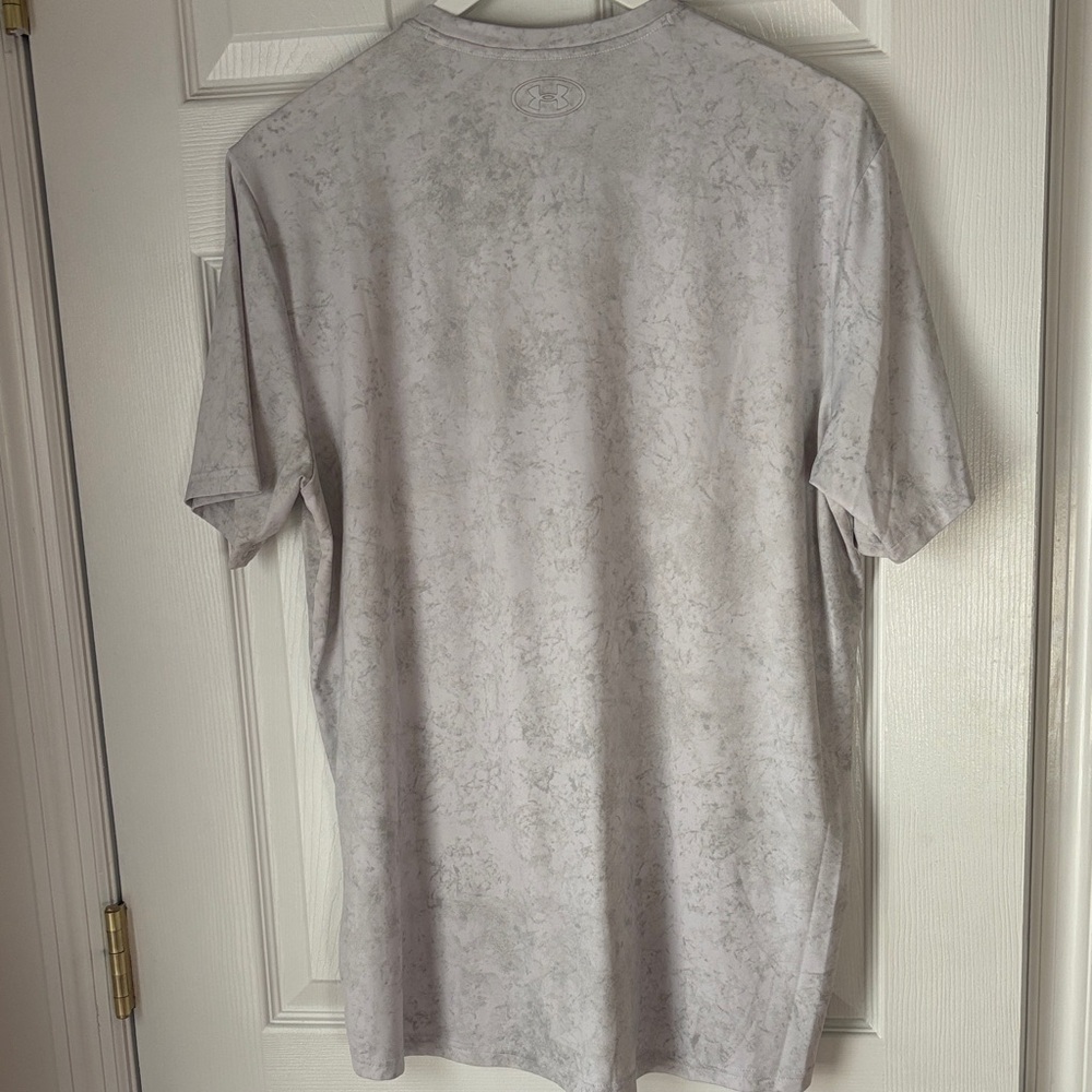 Under Armour Men's Vanish Loose Fit Short - Picture 3 of 4